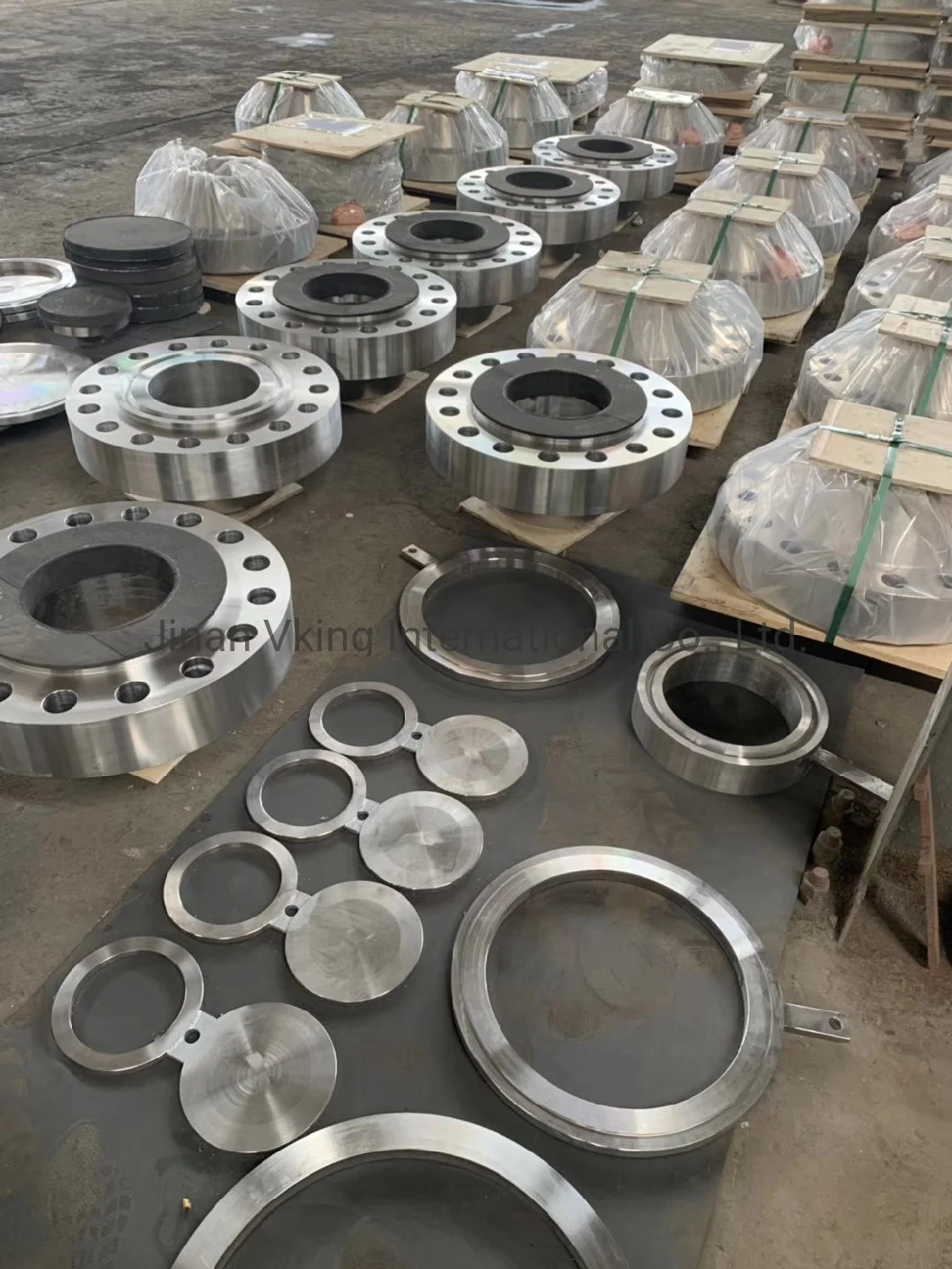 Carbon Steel Class 150lbs A182f11 A182f5 A182f22 A182f91 A182f9 Ss Welding Neck Forged Anchor Flange Lap Joint Flange